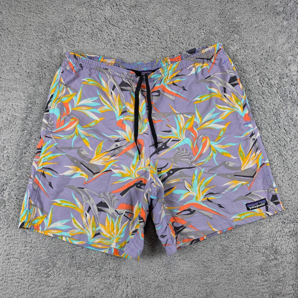 Patagonia Baggies Shorts Mens Small Purple Bird of Paradise Floral 6" Tropical